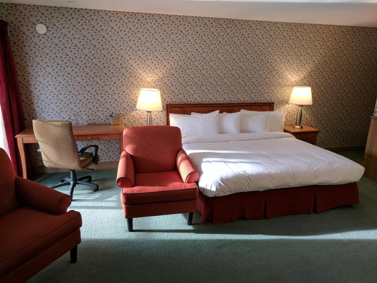 Algonquin Lakeside Inn Dwight Rum bild